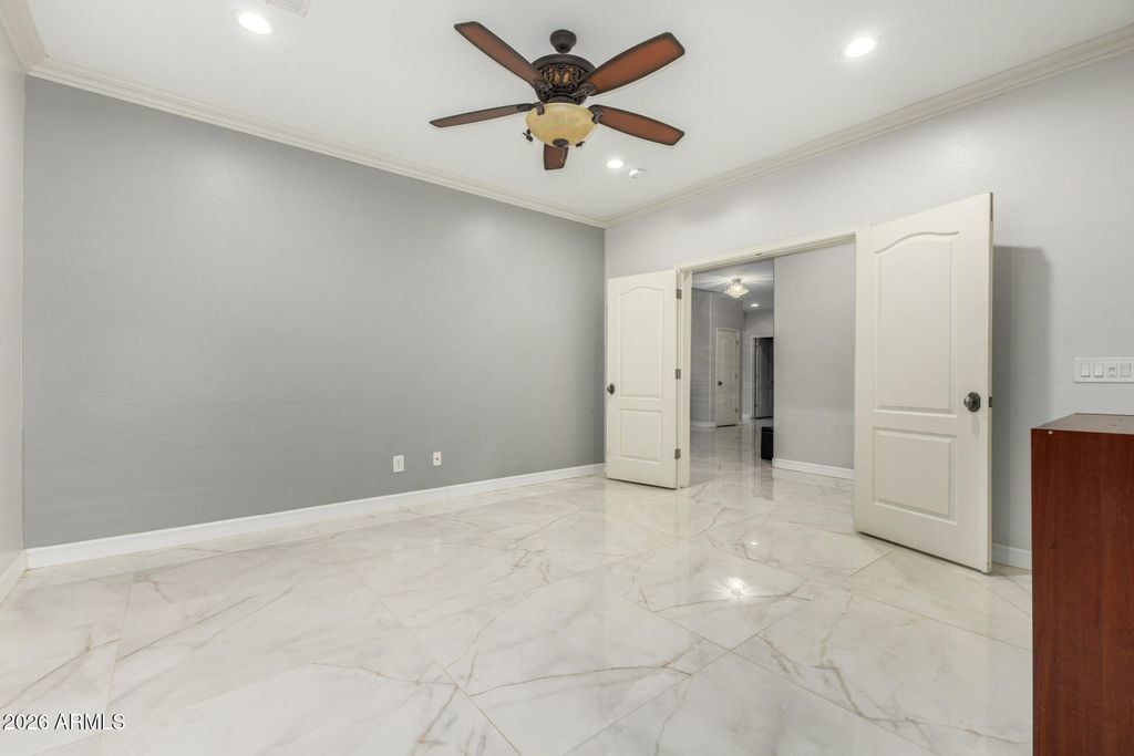 Image 47 of property listing at 1919 W BONANZA Lane, Phoenix, AZ 85085