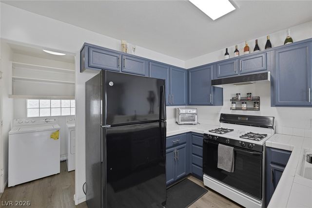 3481 Creek River Drive, Las Vegas, NV 89129