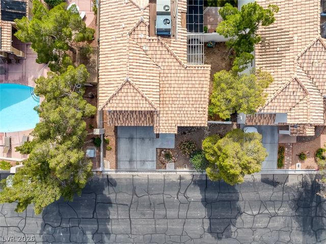3481 Creek River Drive, Las Vegas, NV 89129