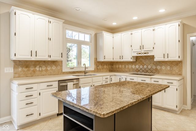 12448 Glendurgan, Carmel, IN 46032