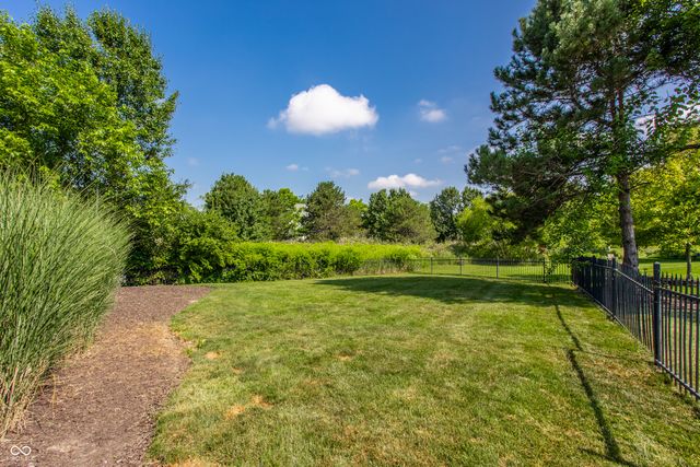 12448 Glendurgan, Carmel, IN 46032