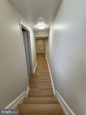 14817 CHERRYDALE DR, Woodbridge, VA 22193