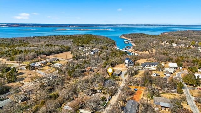 265 Bentwood Drive, Pottsboro, TX 75076
