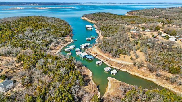 265 Bentwood Drive, Pottsboro, TX 75076