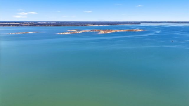 265 Bentwood Drive, Pottsboro, TX 75076