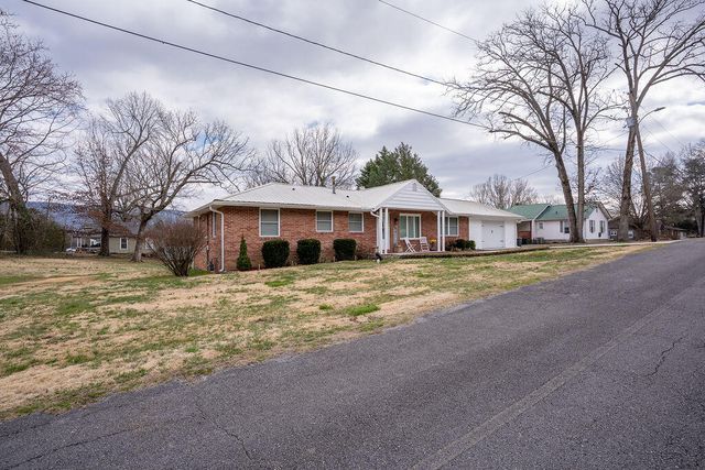 19 May Avenue, Trenton, GA 30752