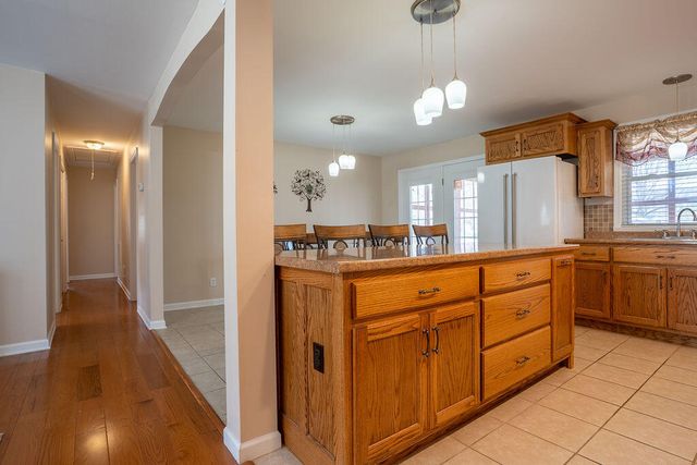 19 May Avenue, Trenton, GA 30752