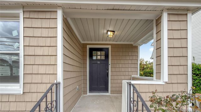 64 S Montgomery Street, Valley Stream, NY 11580