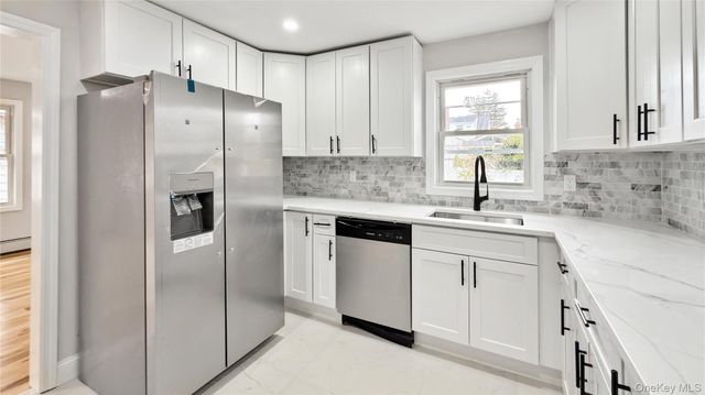 64 S Montgomery Street, Valley Stream, NY 11580