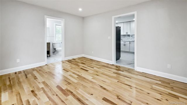 64 S Montgomery Street, Valley Stream, NY 11580