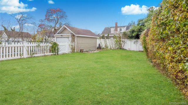 64 S Montgomery Street, Valley Stream, NY 11580