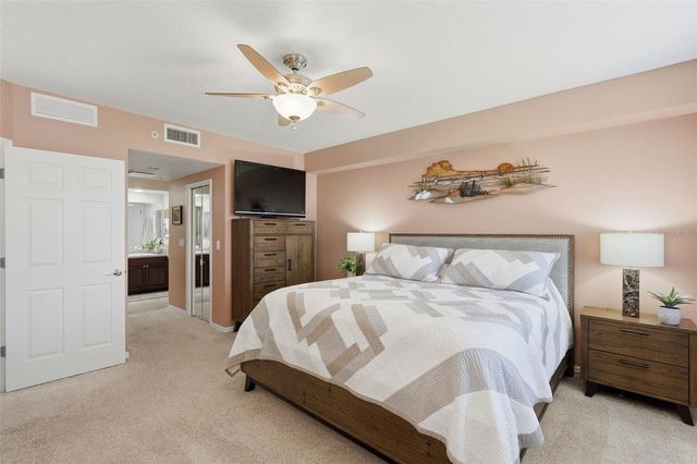 960 STARKEY ROAD 5406, Largo, FL 33771