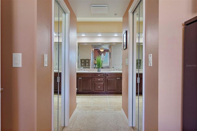 960 STARKEY ROAD 5406, Largo, FL 33771