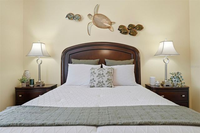 960 STARKEY ROAD 5406, Largo, FL 33771
