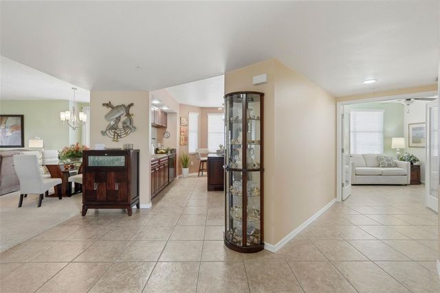 960 STARKEY ROAD 5406, Largo, FL 33771