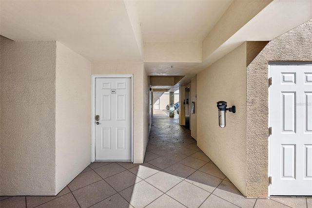 960 STARKEY ROAD 5406, Largo, FL 33771