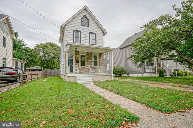 448 DELAWARE AVE, Palmyra, NJ 08065