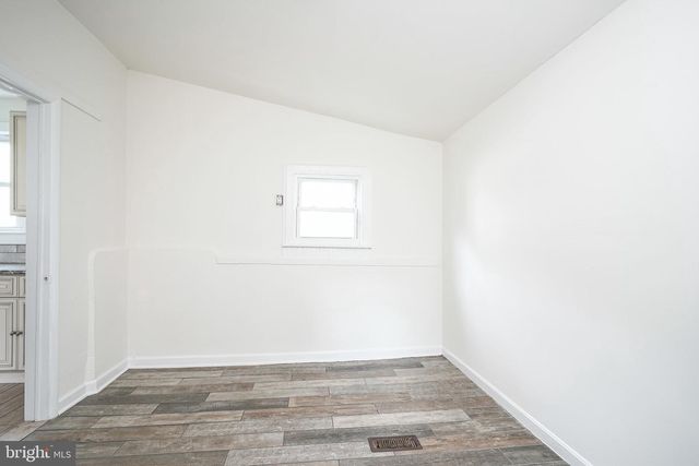 448 DELAWARE AVE, Palmyra, NJ 08065