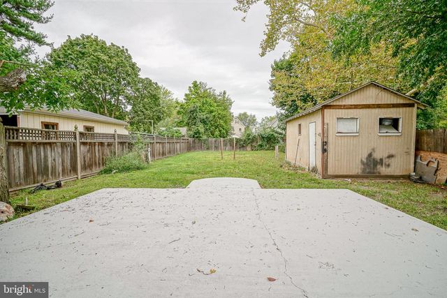 448 DELAWARE AVE, Palmyra, NJ 08065