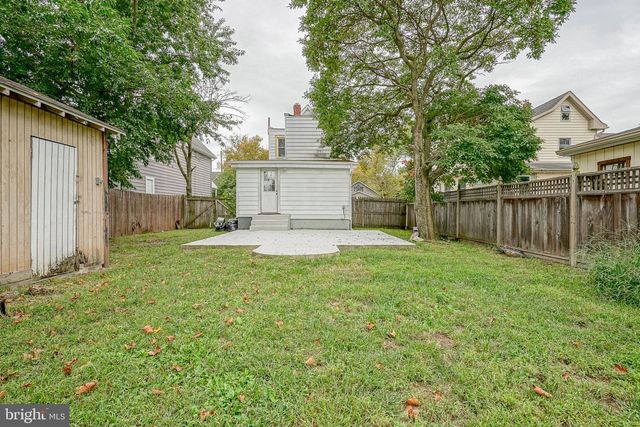 448 DELAWARE AVE, Palmyra, NJ 08065