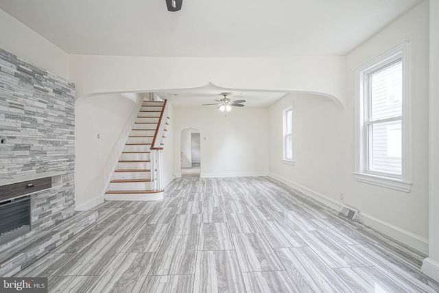 448 DELAWARE AVE, Palmyra, NJ 08065