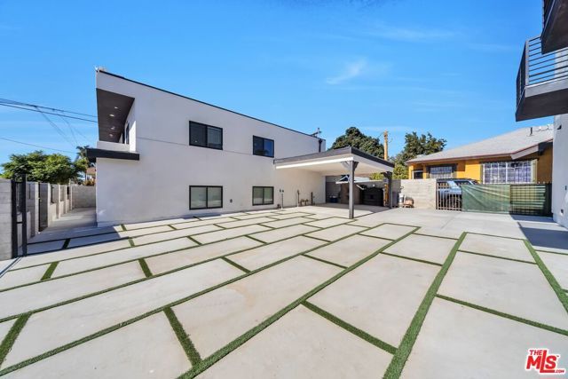 4239 Halldale Avenue, Los Angeles, CA 90062