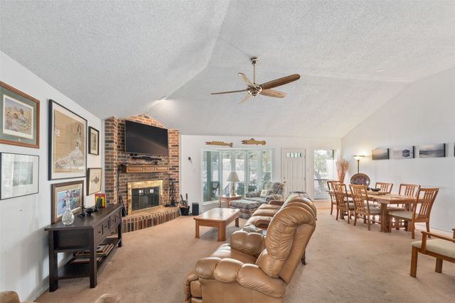 239 Callender Lake Drive, Murchison, TX 75778