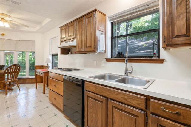 239 Callender Lake Drive, Murchison, TX 75778