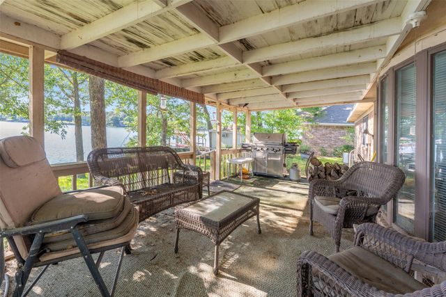 239 Callender Lake Drive, Murchison, TX 75778