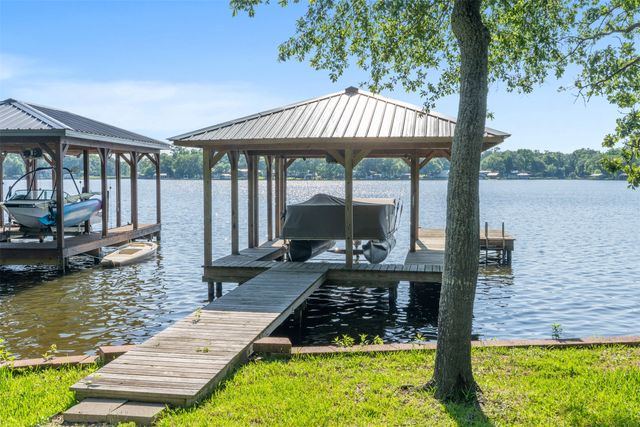 239 Callender Lake Drive, Murchison, TX 75778