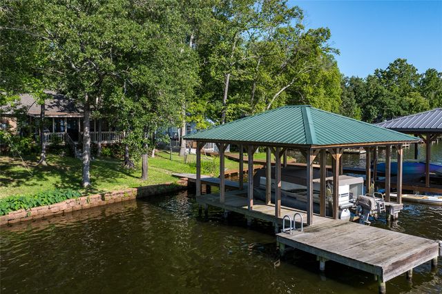239 Callender Lake Drive, Murchison, TX 75778