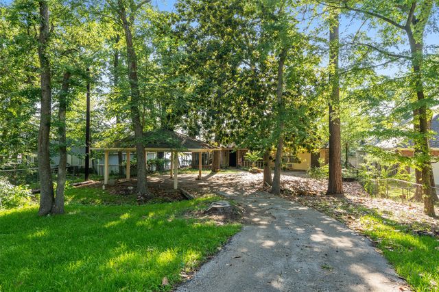 239 Callender Lake Drive, Murchison, TX 75778