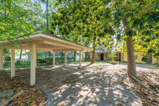 239 Callender Lake Drive, Murchison, TX 75778
