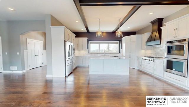 2740 Whitetail Drive, Columbus, NE 68601