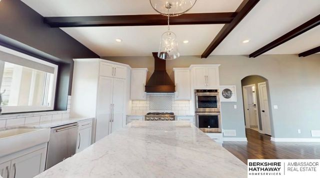2740 Whitetail Drive, Columbus, NE 68601