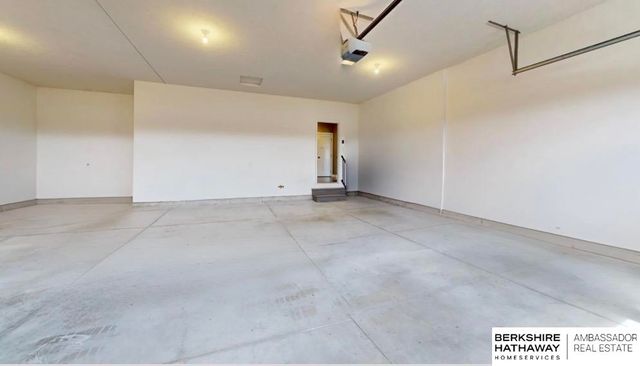2740 Whitetail Drive, Columbus, NE 68601