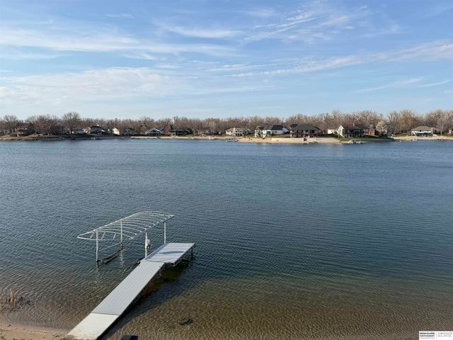 2740 Whitetail Drive, Columbus, NE 68601