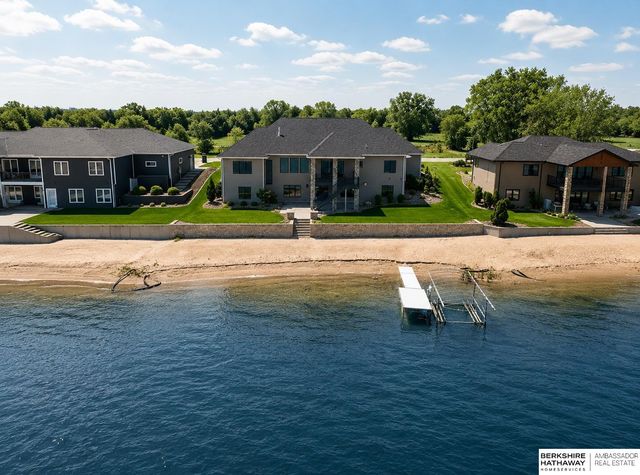 2740 Whitetail Drive, Columbus, NE 68601