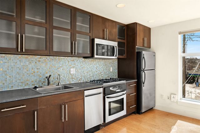 1502 NW 52nd Street, Seattle, WA 98107