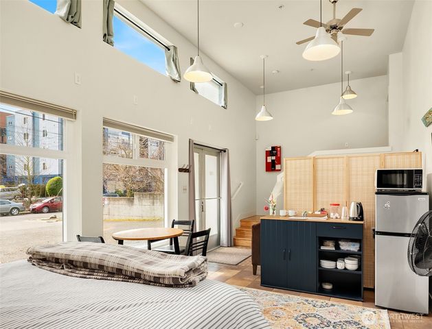 1502 NW 52nd Street, Seattle, WA 98107