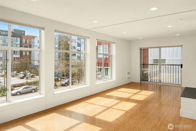 1502 NW 52nd Street, Seattle, WA 98107