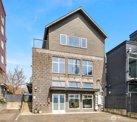 1502 NW 52nd Street, Seattle, WA 98107