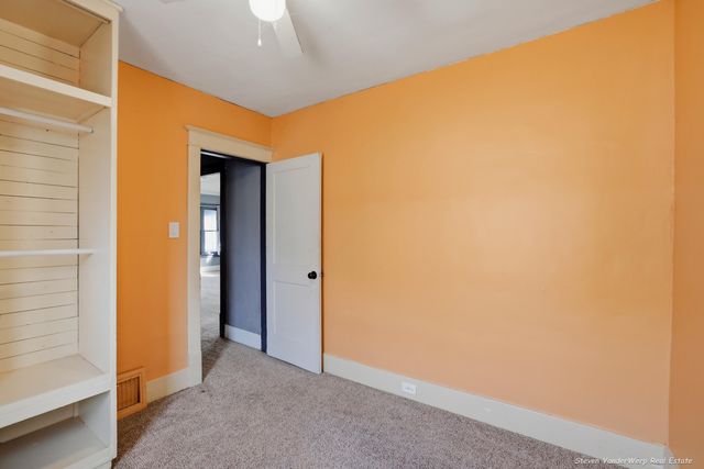 1721 Jarman Street, Muskegon, MI 49442