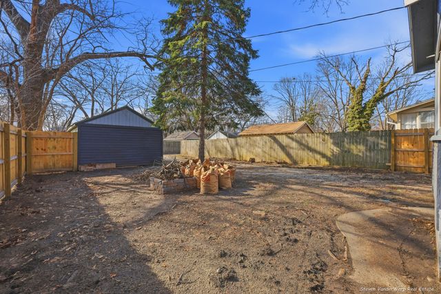 1721 Jarman Street, Muskegon, MI 49442