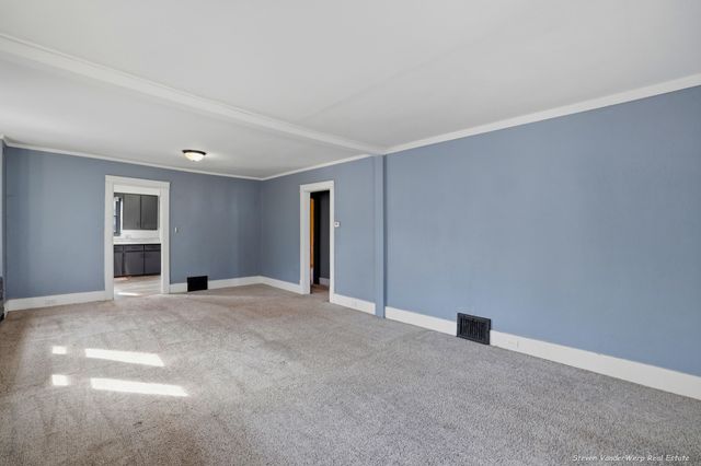 1721 Jarman Street, Muskegon, MI 49442