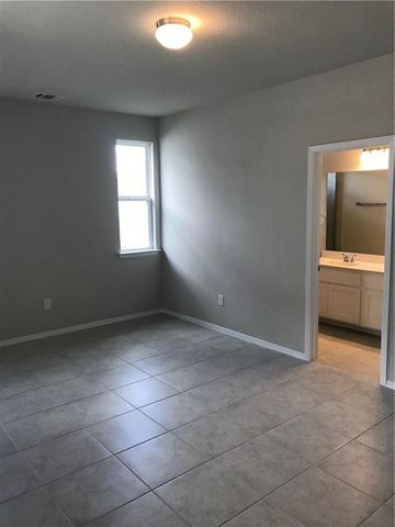 1353 Goforth RD, Kyle, TX 78640