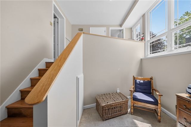 207 Eden Roc Circle, Dewitt, NY 13214