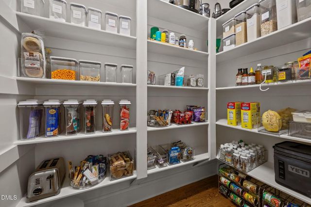 629 Peach Orchard Place, Cary, NC 27519