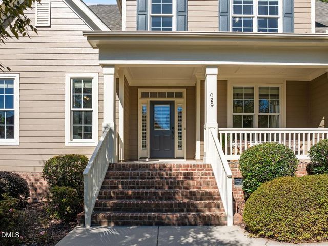 629 Peach Orchard Place, Cary, NC 27519