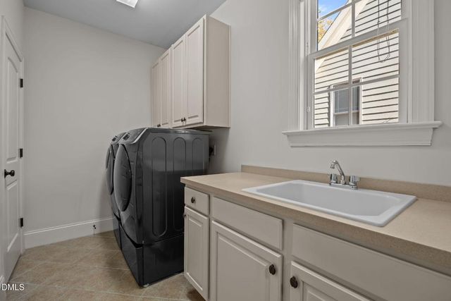 629 Peach Orchard Place, Cary, NC 27519